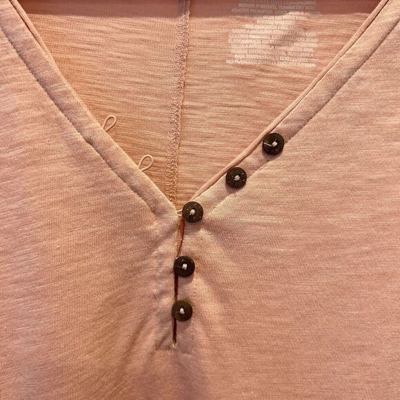 Knox Rose Women Size Medium  V-Neck Shirt Peach Cotton Modal Beachy - Picture 4 of 5